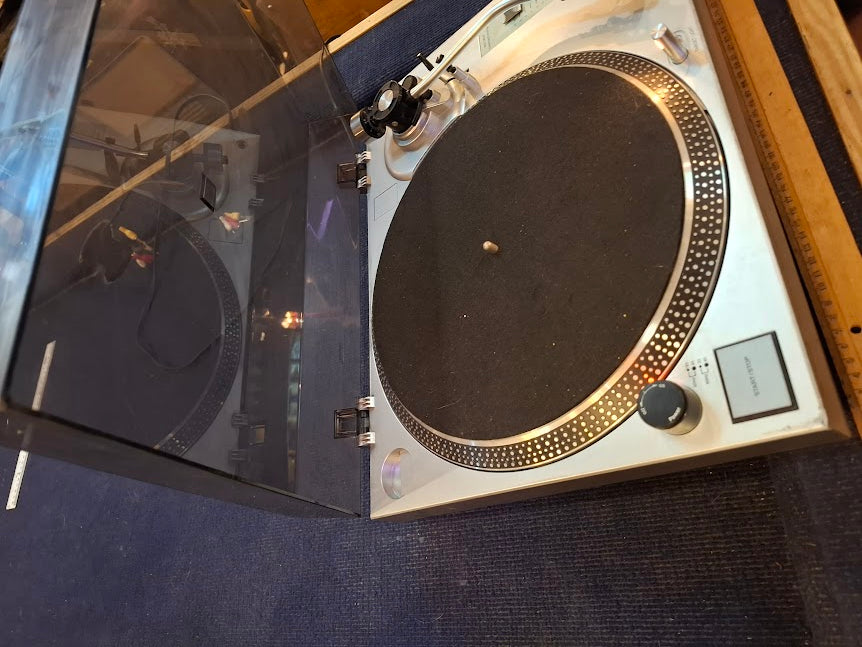 Old Record player - professional Sherwood [INS10757] *for Israel local market only
