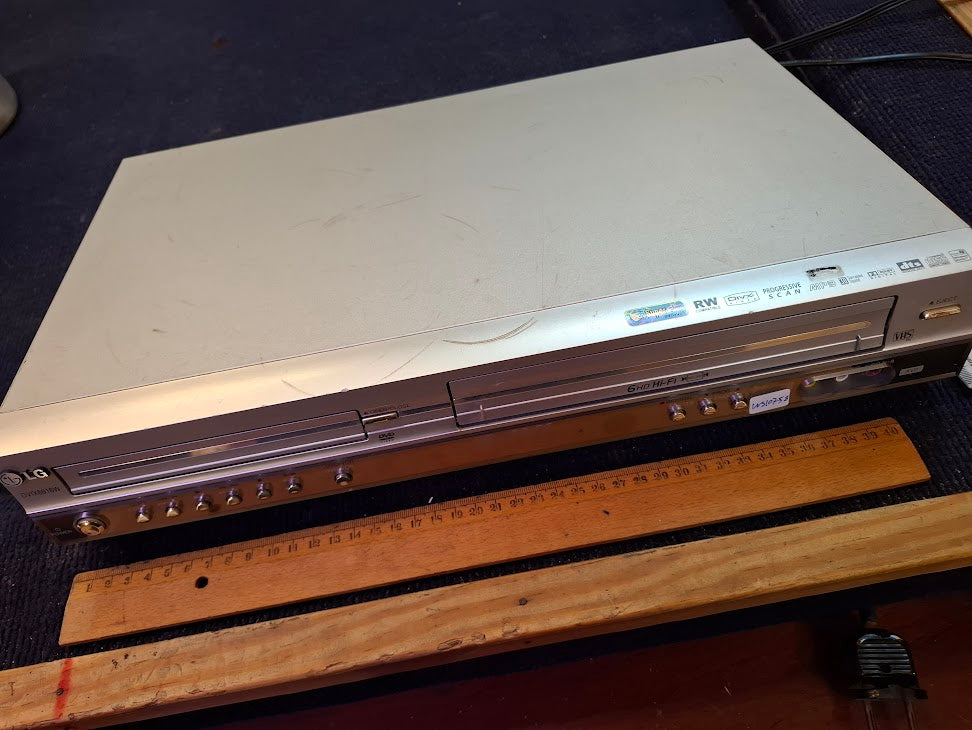 Old combo DVD & VHS player  LG  [INS10758] *for Israel local market only*