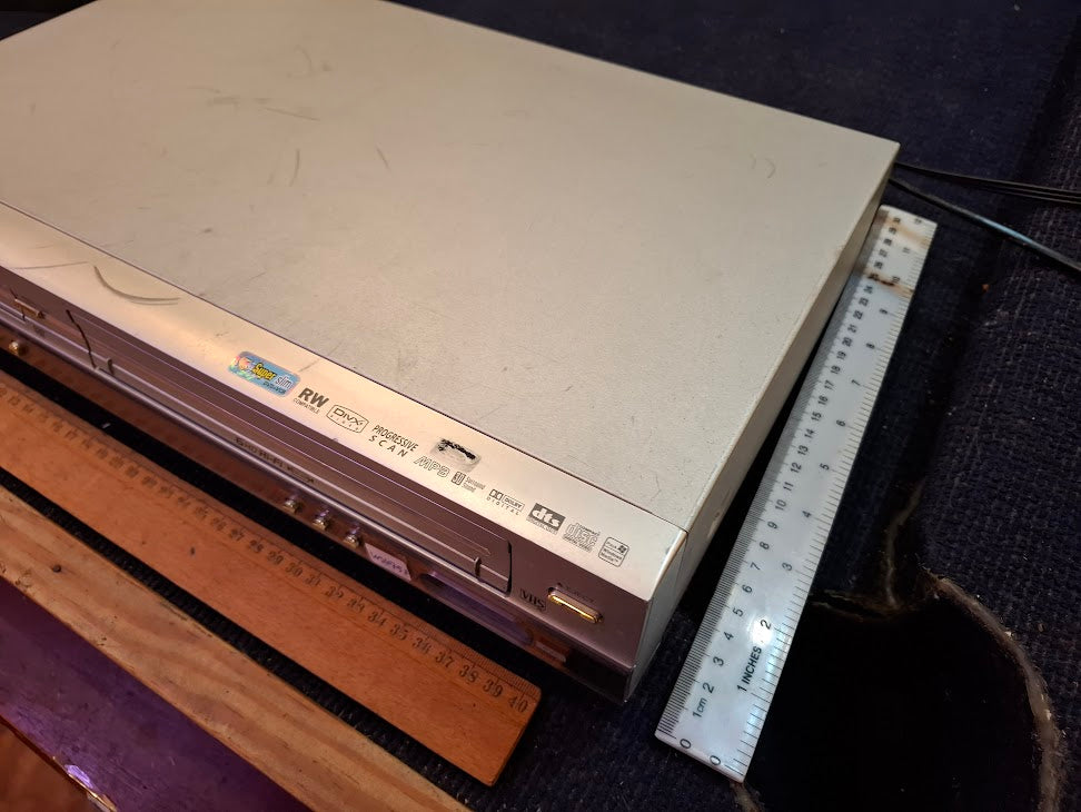 Old combo DVD & VHS player  LG  [INS10758] *for Israel local market only*