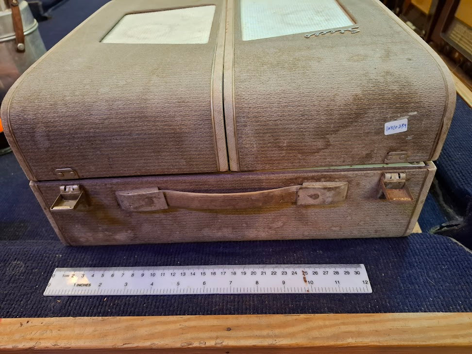 Old Record player - Philips [INS10759] *for Israel local market only