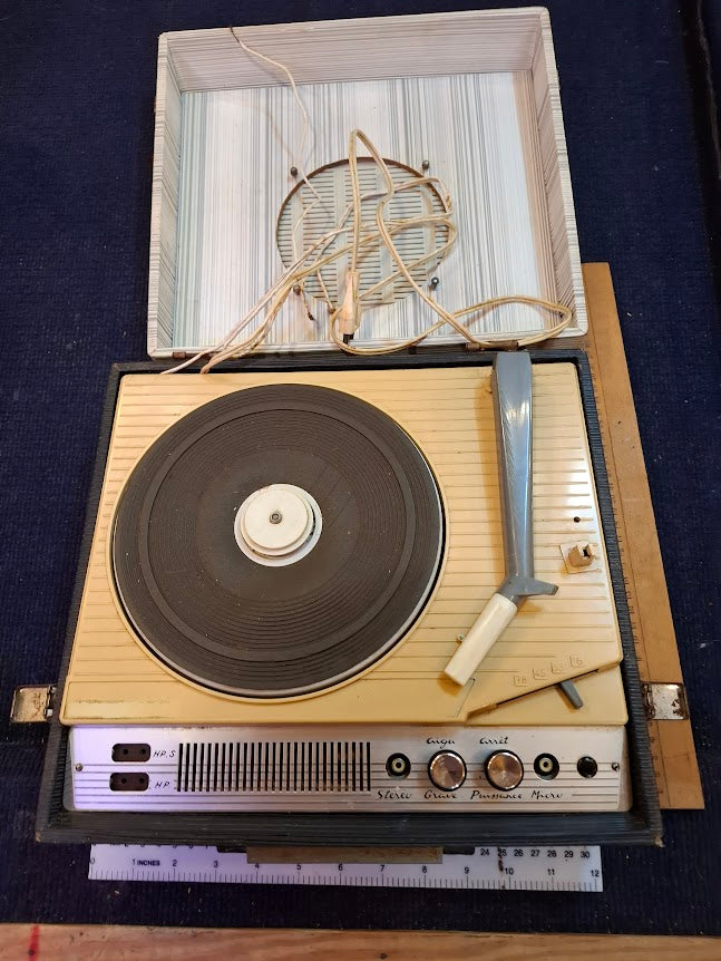 Old Record player [INS10760] *for Israel local market only