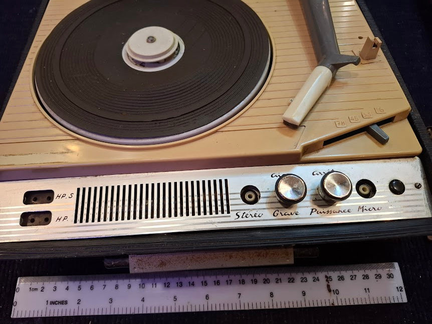 Old Record player [INS10760] *for Israel local market only