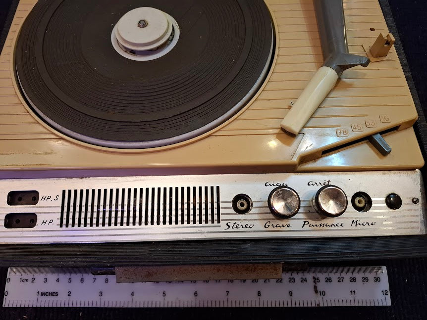 Old Record player [INS10760] *for Israel local market only