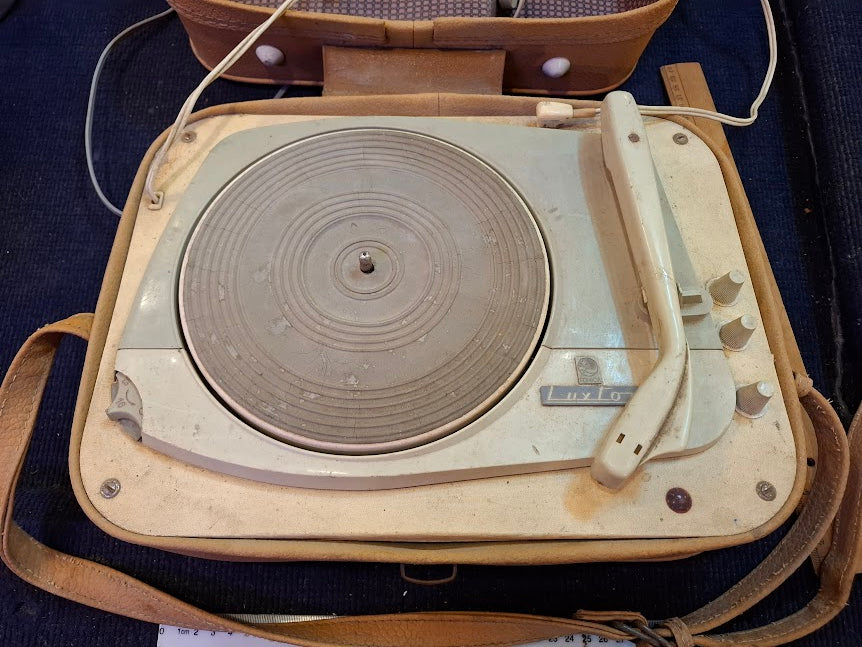 Old Record player - Luxton [INS10761] *for Israel local market only