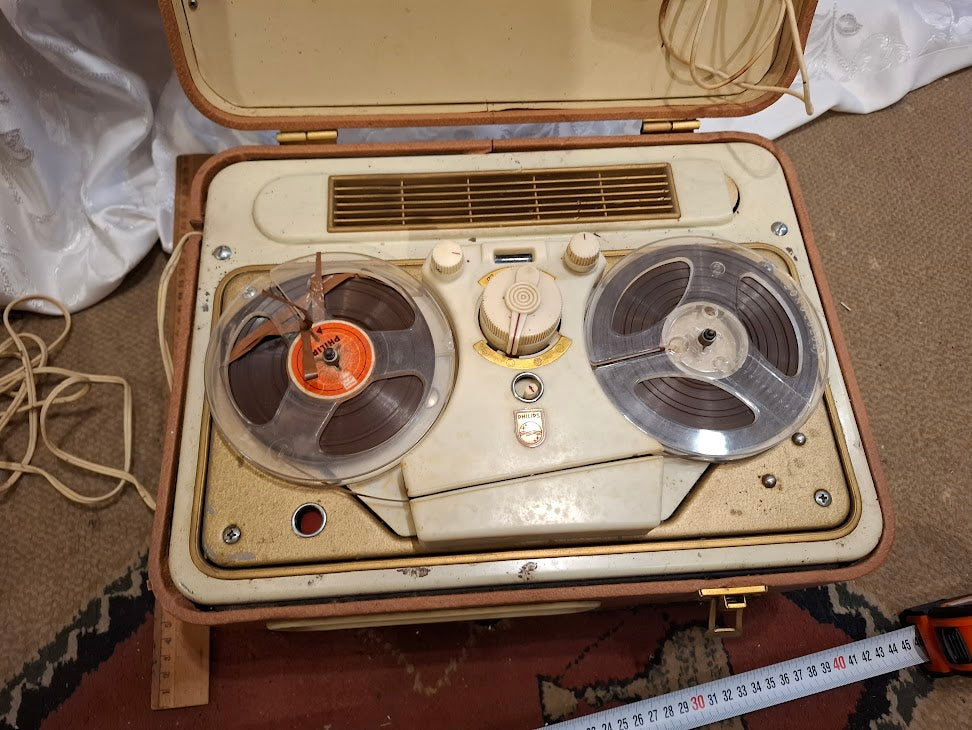Old reels tape recorder - Philips [INS10764] *for Israel local market only