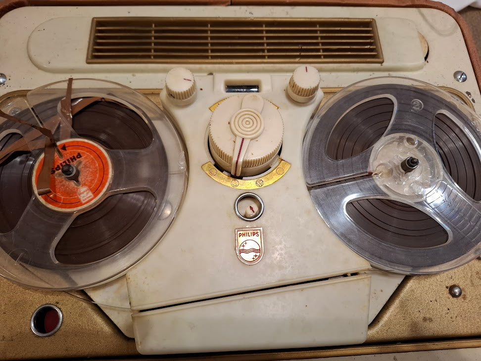 Old reels tape recorder - Philips [INS10764] *for Israel local market only