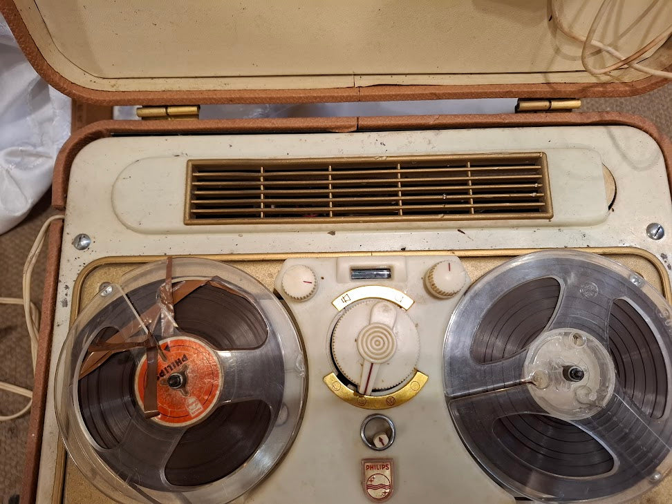 Old reels tape recorder - Philips [INS10764] *for Israel local market only