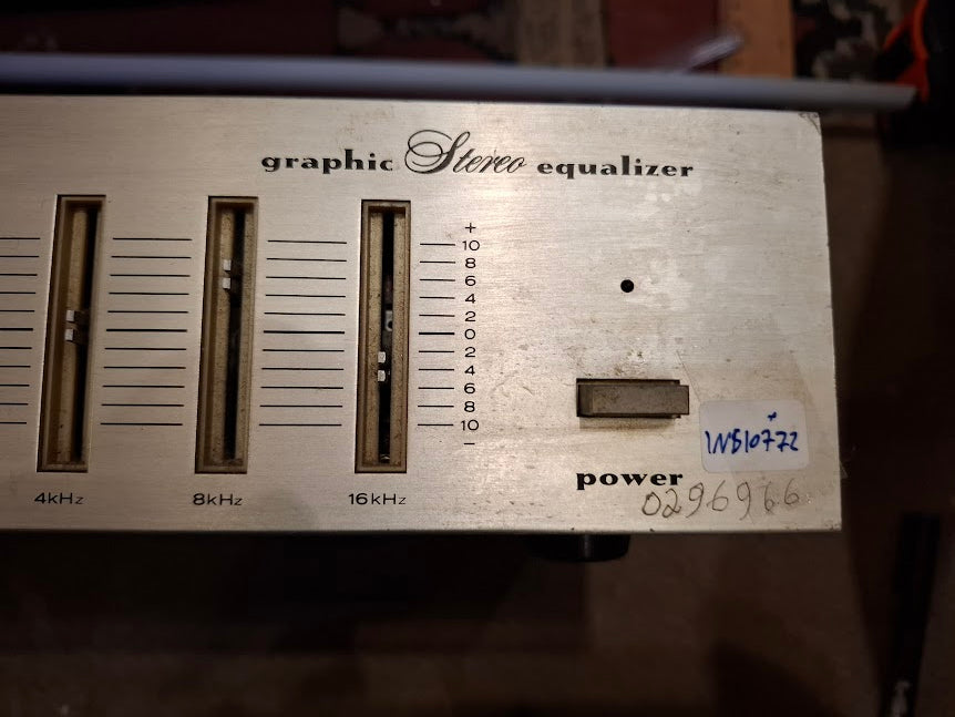 Old equalizer - Marantz EQ-10 [INS10772] *for Israel local market only