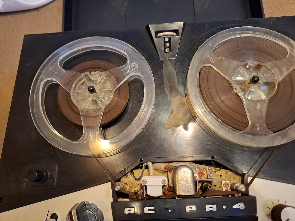 Old reels tape recorder - ACMPA-4, ASTRA-4 [INS10773] *for Israel local market only