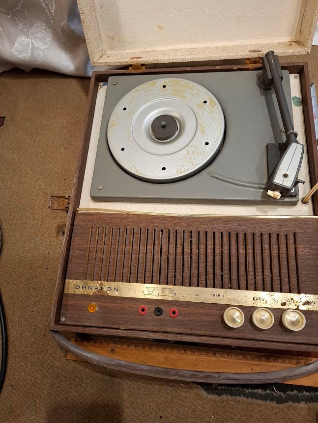 Old Record player - Ornafon [INS10778] *for Israel local market only