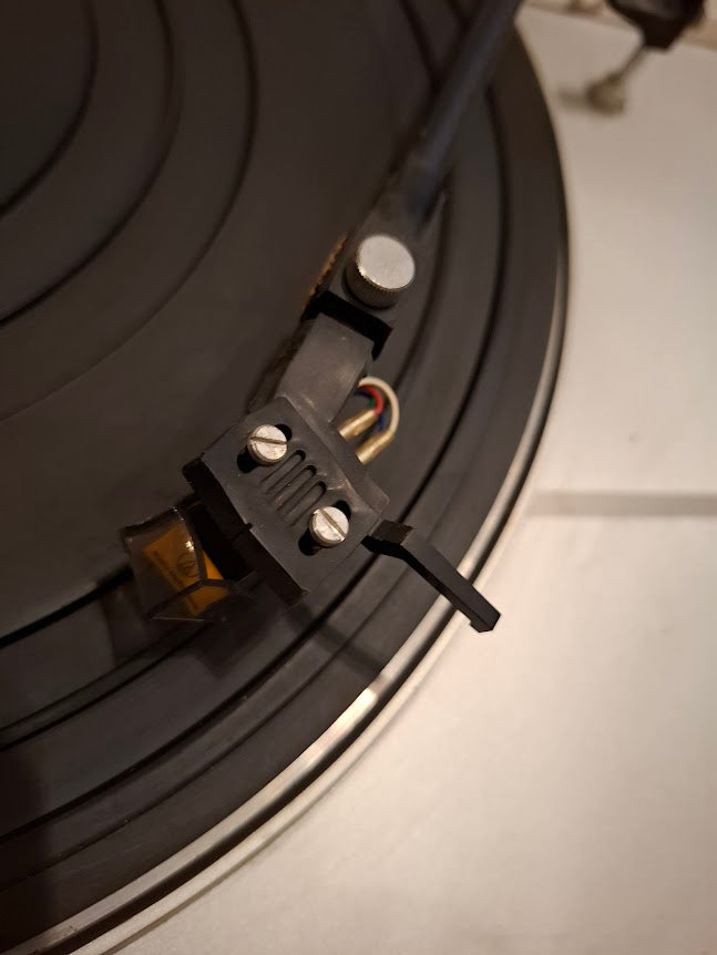Old Record player - Taya Fujiya RP-1220 [INS10777] *for Israel local market only