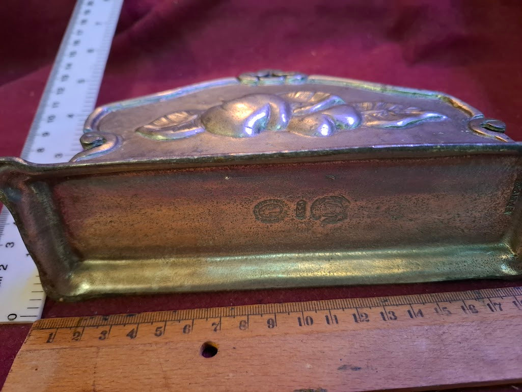 Antique napkin stand [ART10317]