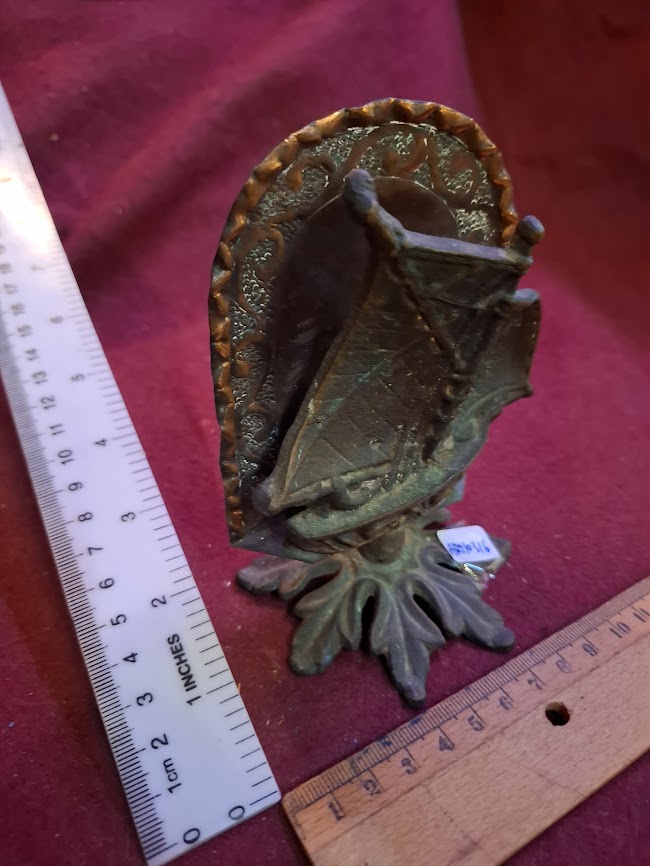 Antique Decorative Paper Stand [ART10316]