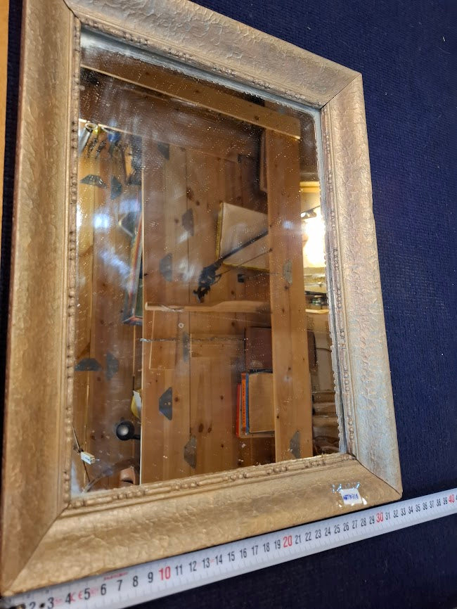 Wooden frame and antique mirror [ART10318]