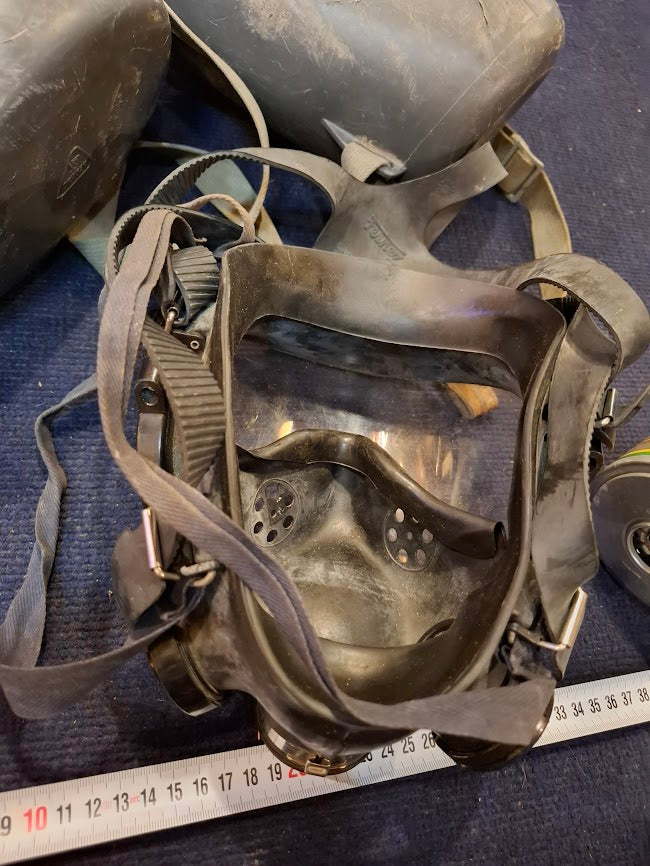 Old army DRAGER gas mask - Rare [MIL10199]