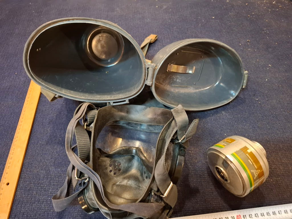 Old army DRAGER gas mask - Rare [MIL10199]