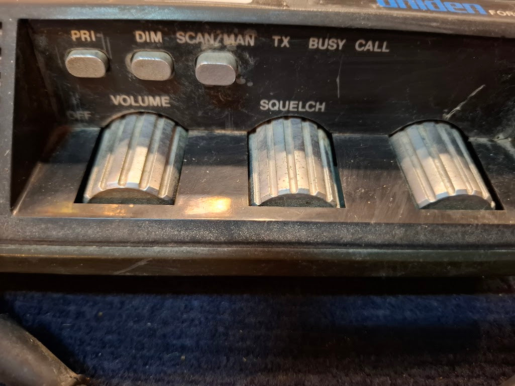 Old radio walkie-talkie with external microphone [INS10763] *for Israel local market only
