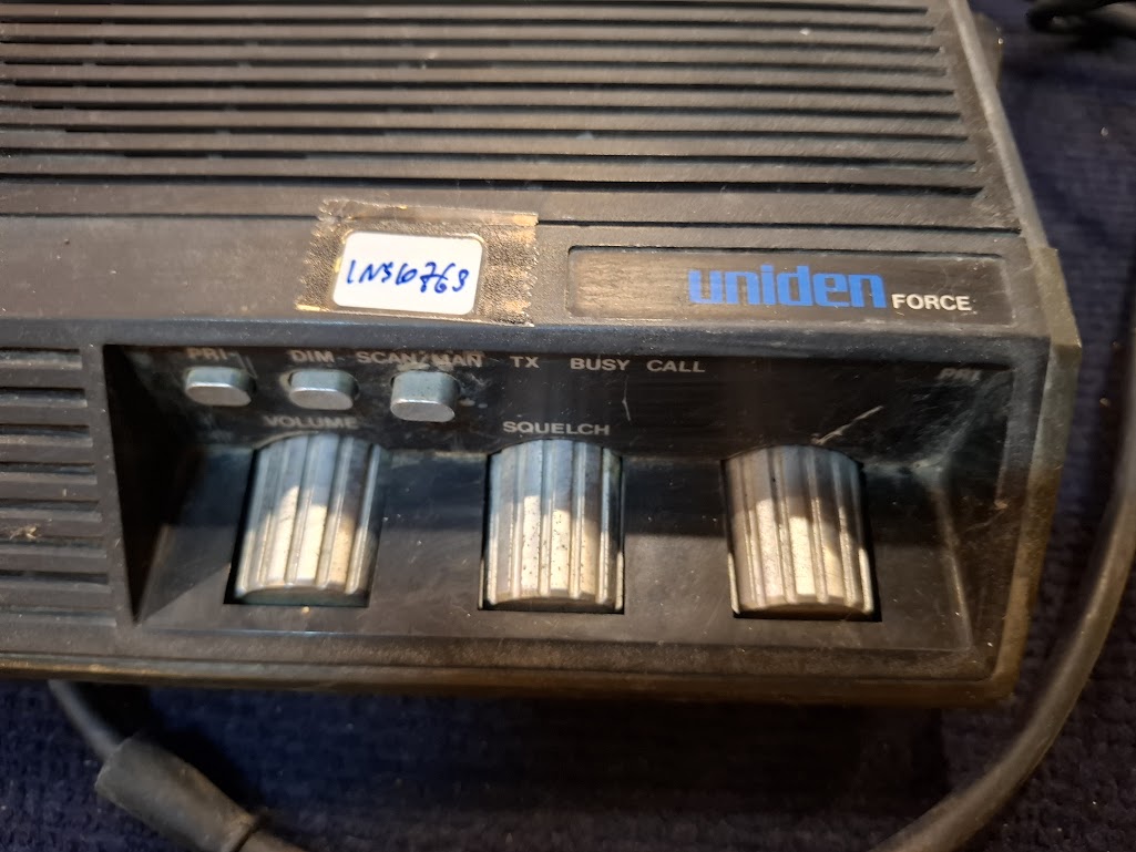 Old radio walkie-talkie with external microphone [INS10763] *for Israel local market only
