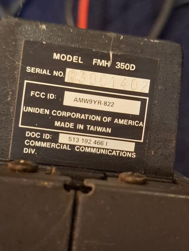 Old radio walkie-talkie with external microphone [INS10763] *for Israel local market only