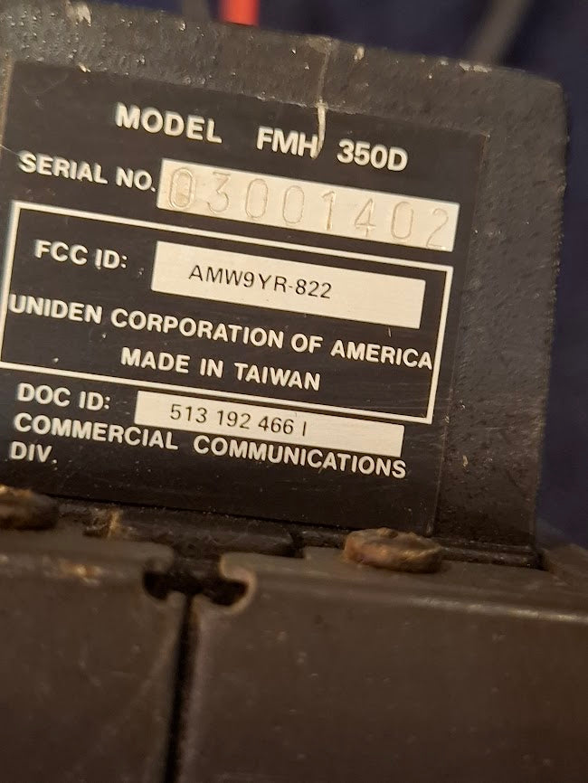 Old radio walkie-talkie with external microphone [INS10763] *for Israel local market only