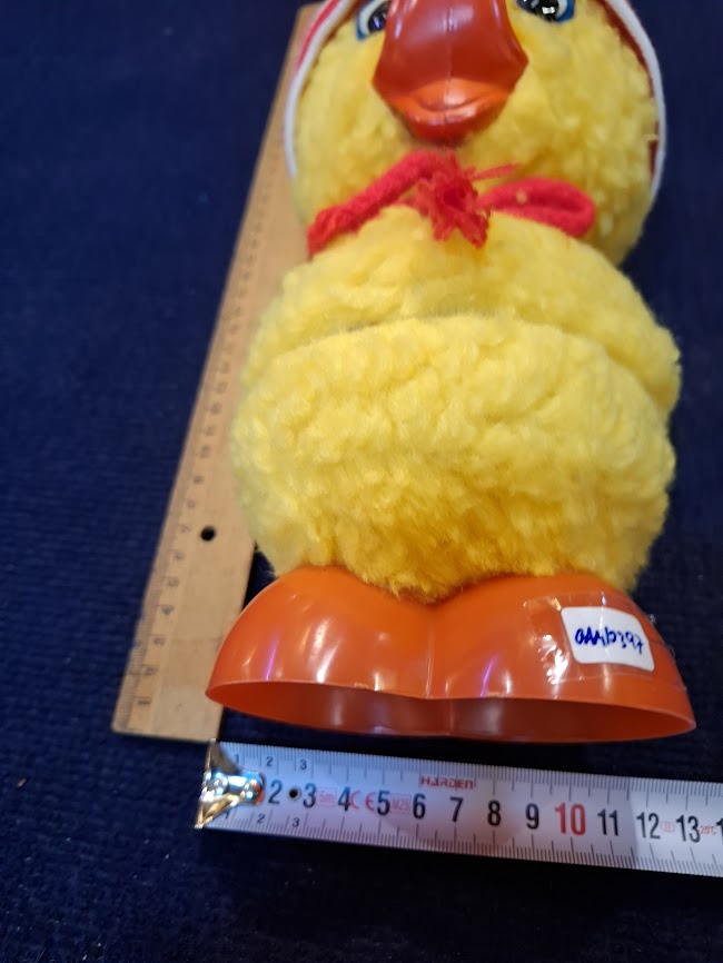 Vintage Plastic Duck Doll [GAM10397]