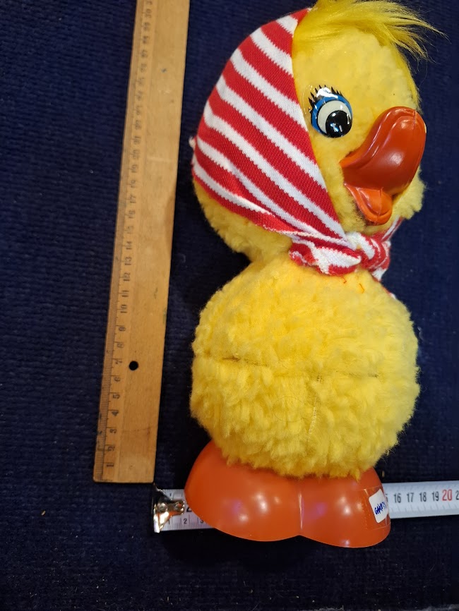 Vintage Plastic Duck Doll [GAM10396]