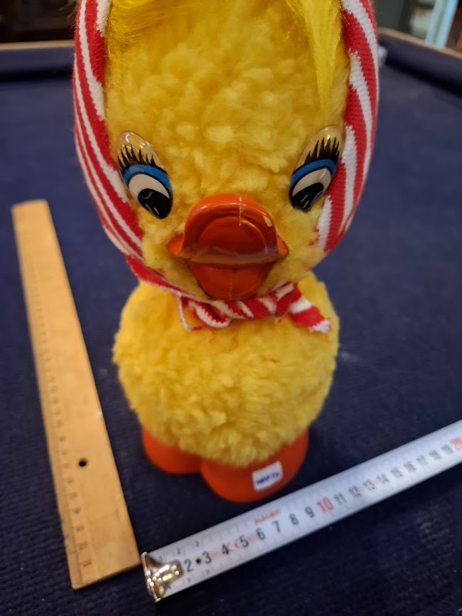 Vintage Plastic Duck Doll [GAM10396]