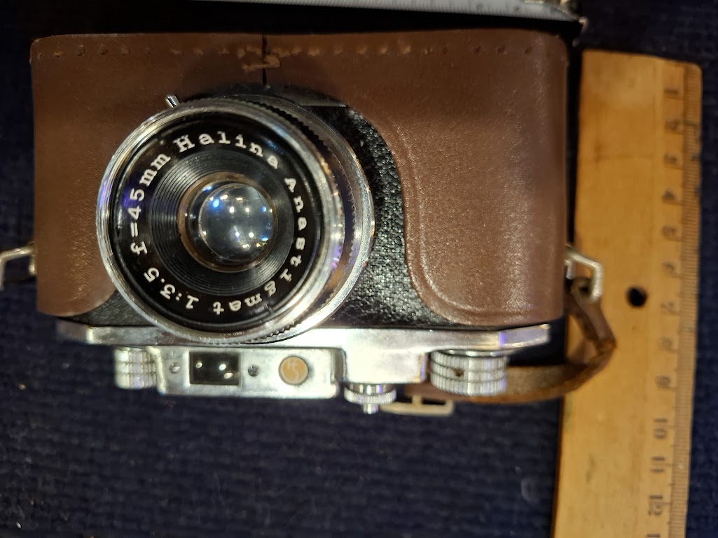 Vintage film camera - Halina 35X [INS10780]