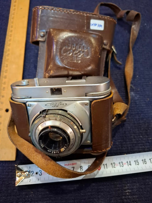 Vintage film camera - Ideal 35 [INS10779]
