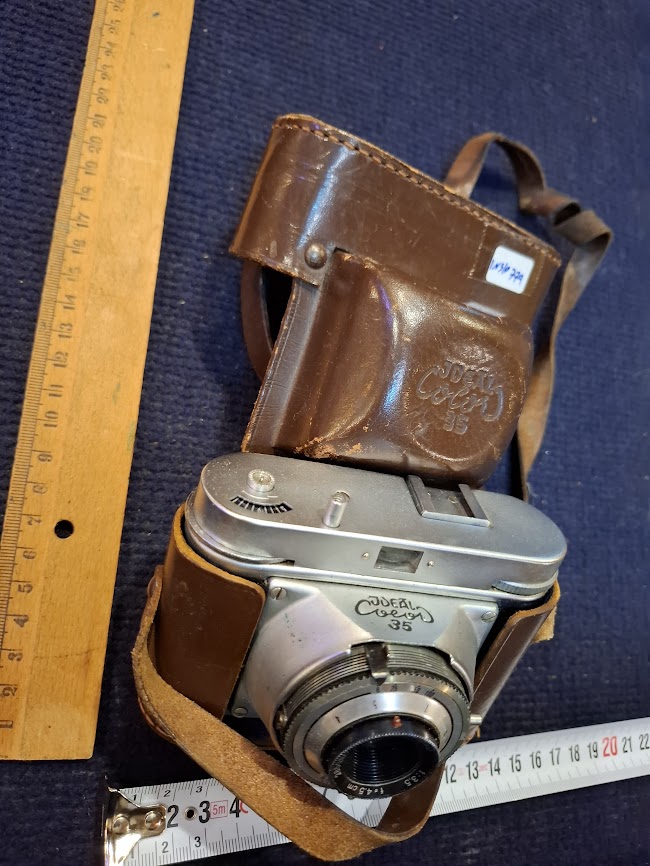 Vintage film camera - Ideal 35 [INS10779]