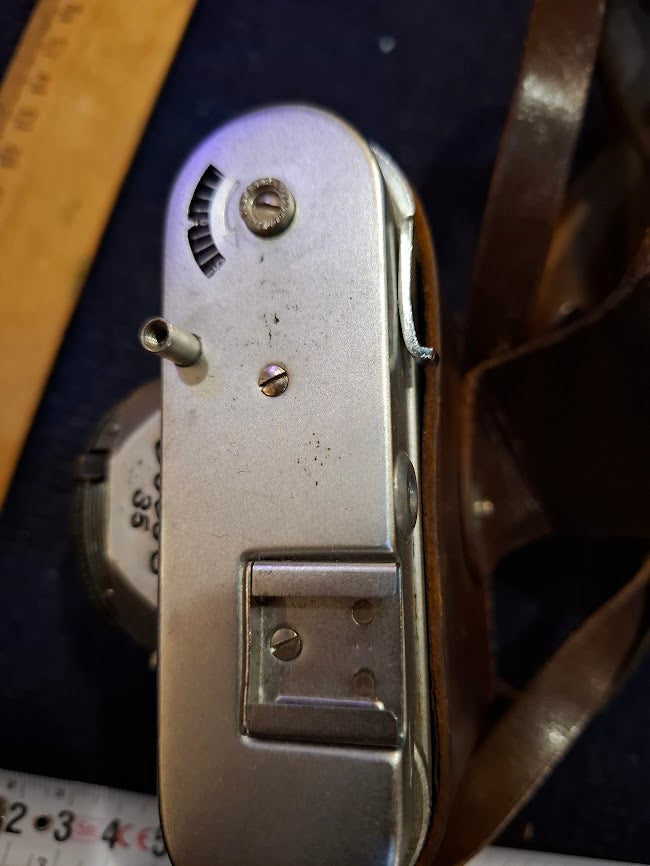 Vintage film camera - Ideal 35 [INS10779]