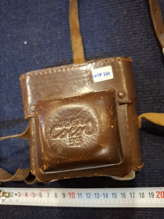 Vintage film camera - Ideal 35 [INS10779]