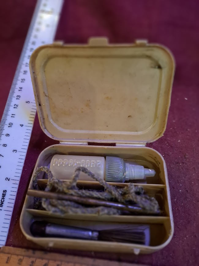 Israel army (IDF) used plastic cleaning kit box for small arms [ARM10178]