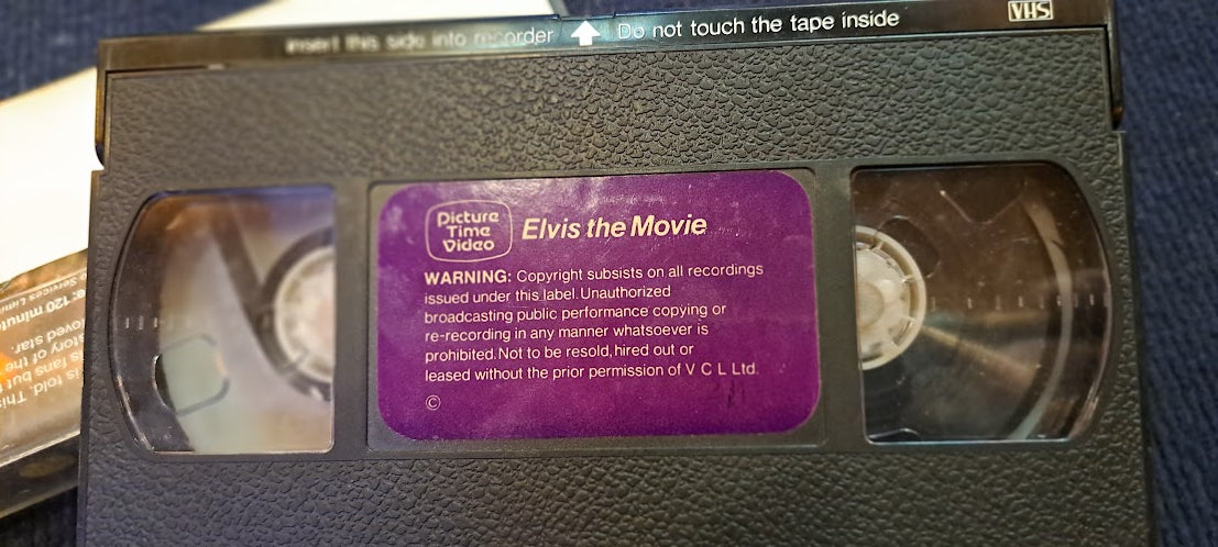 Elvis Presley - live in Las Vegas video cassette VHS [ENT10192]