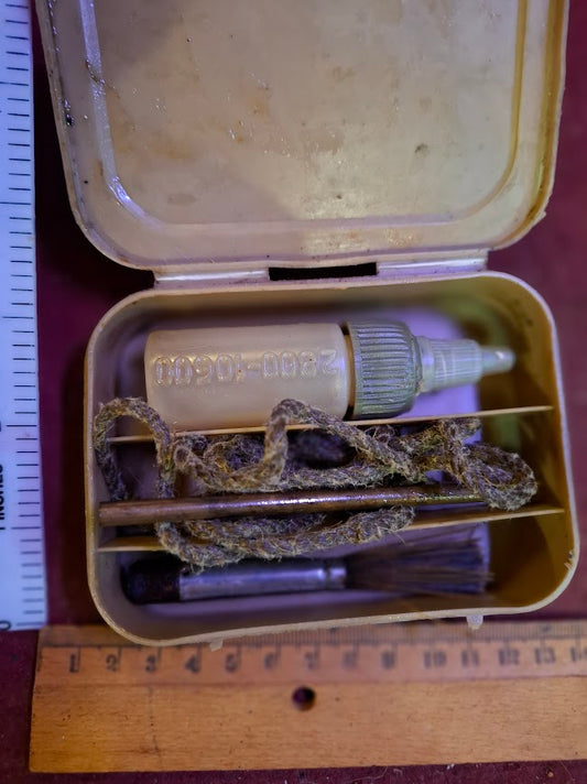 Israel army (IDF) used plastic cleaning kit box for small arms [ARM10178]