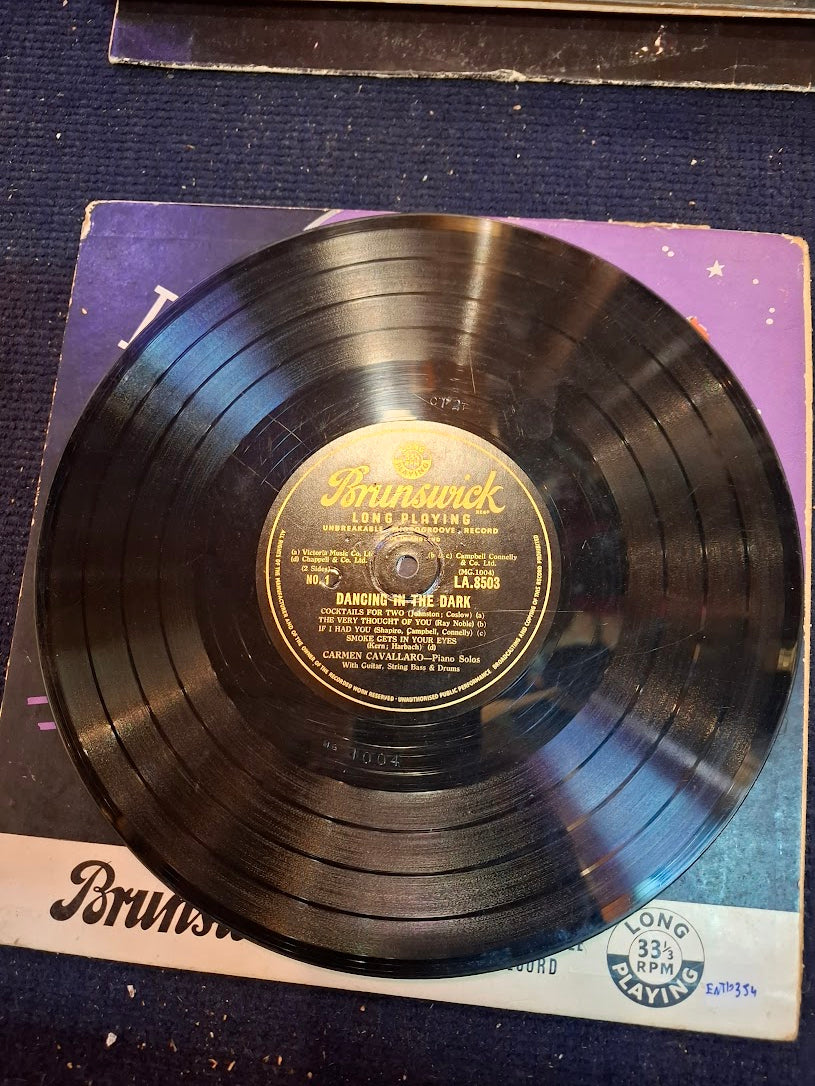 Carmen Cavallaro - Dancing in the dark, 1950 record [ENT10354]