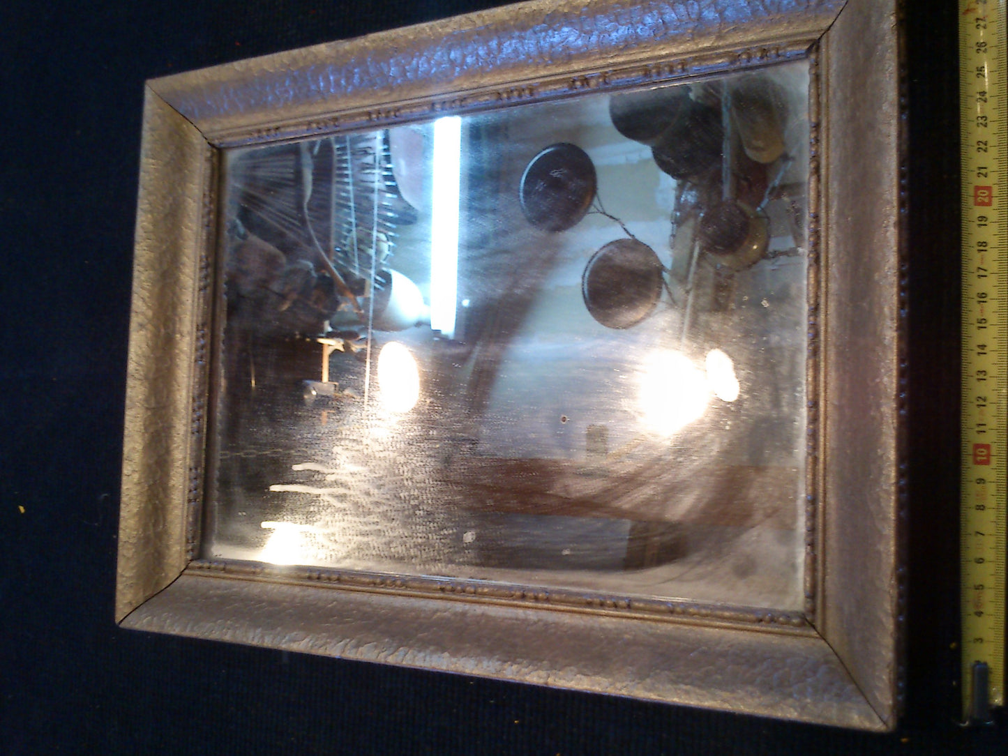 Vintage mirrow in wood frame [ART10111]