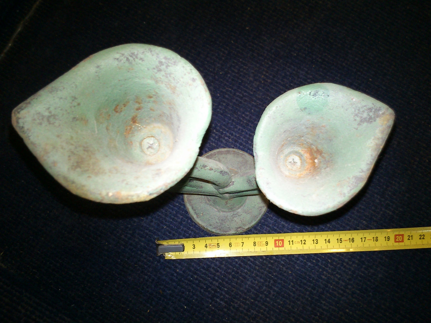Iron candlestick 2 reeds [JUD10106]