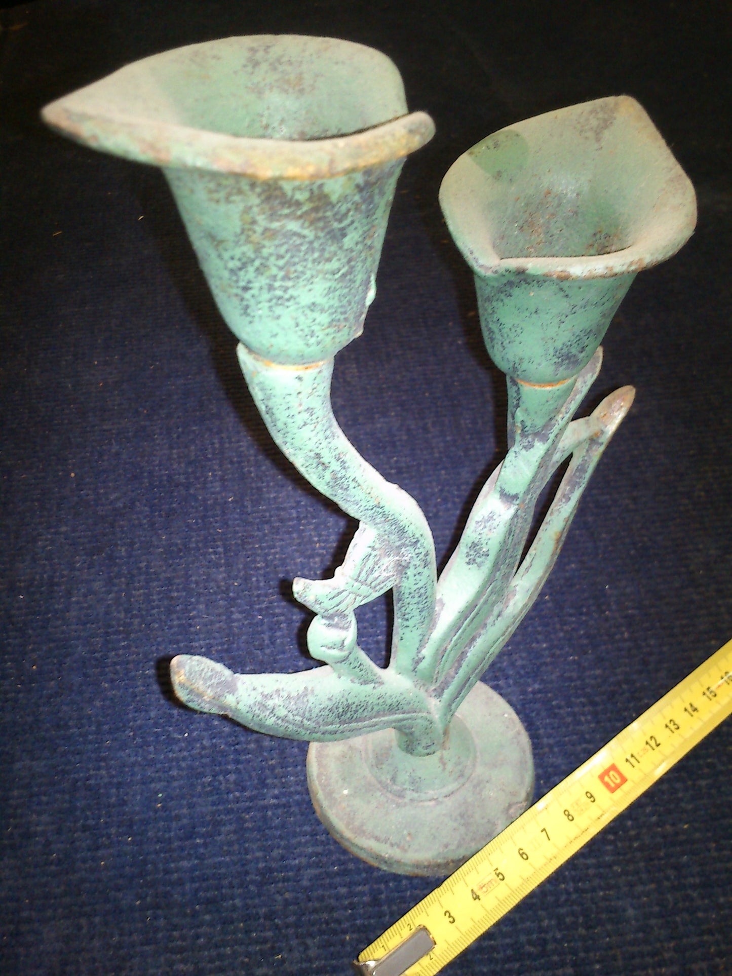 Iron candlestick 2 reeds [JUD10106]