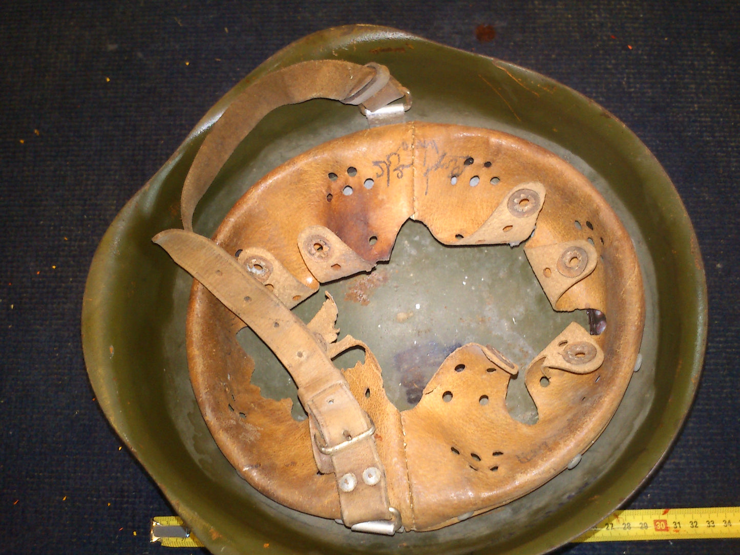 Old army Helmet [ARM10112]