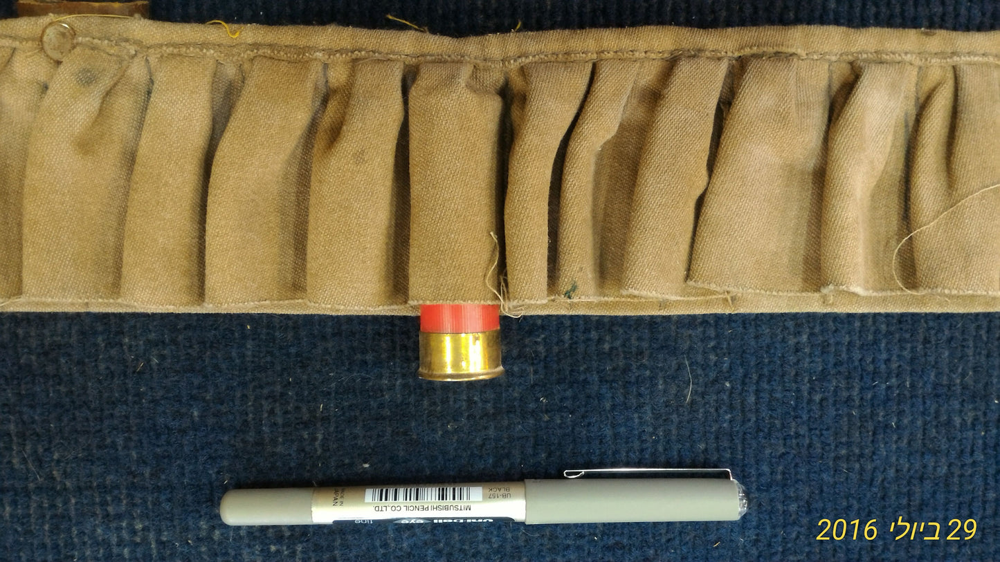 Hunter bullets old belt [ARM10106]