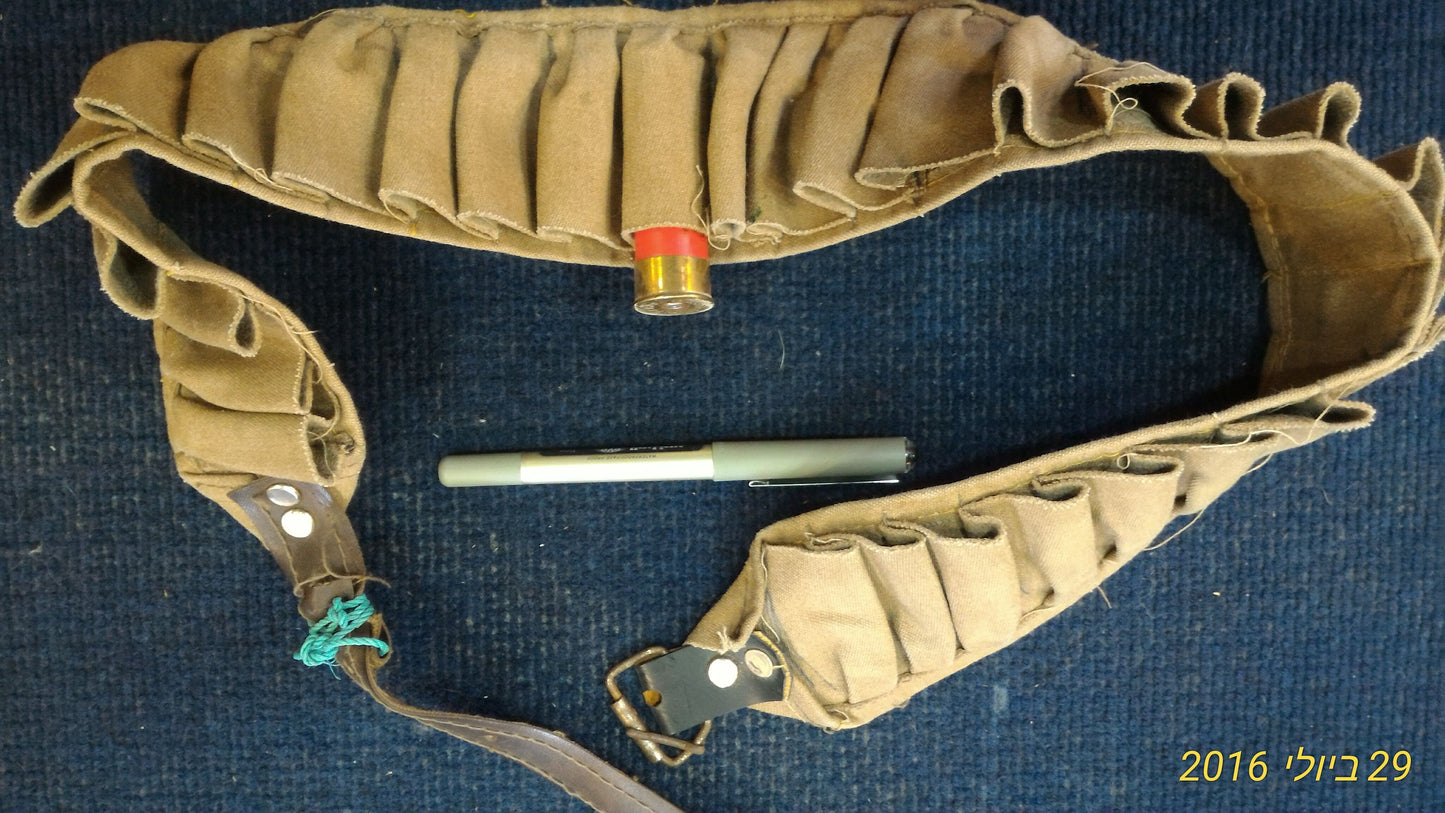 Hunter bullets old belt [ARM10106]