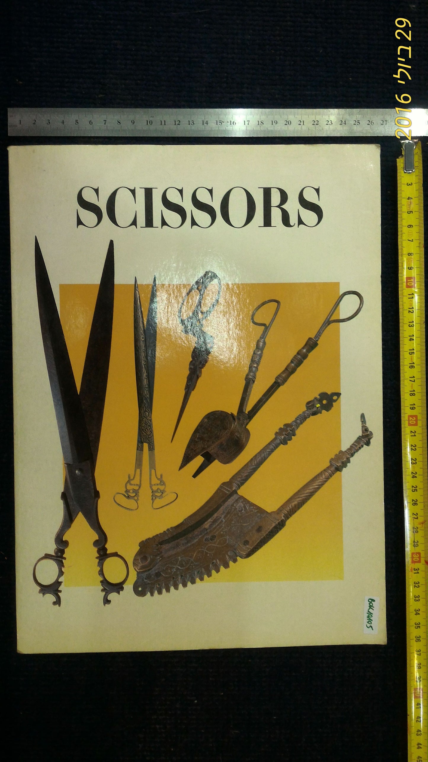 Scissors history booklet [BOK10105] (Copy)