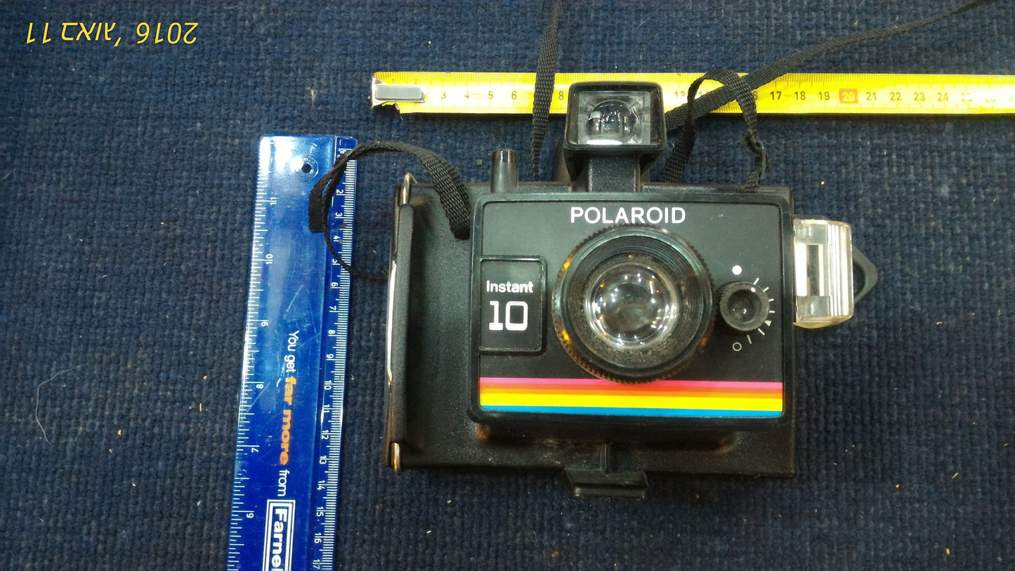 Vintage Polaroid camera [INS10105]