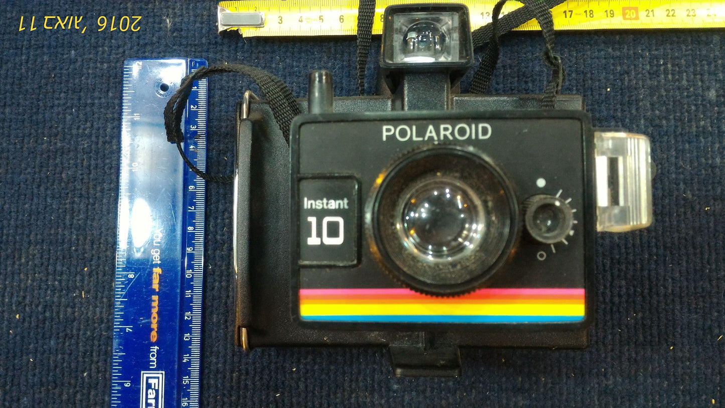 Vintage Polaroid camera [INS10105]