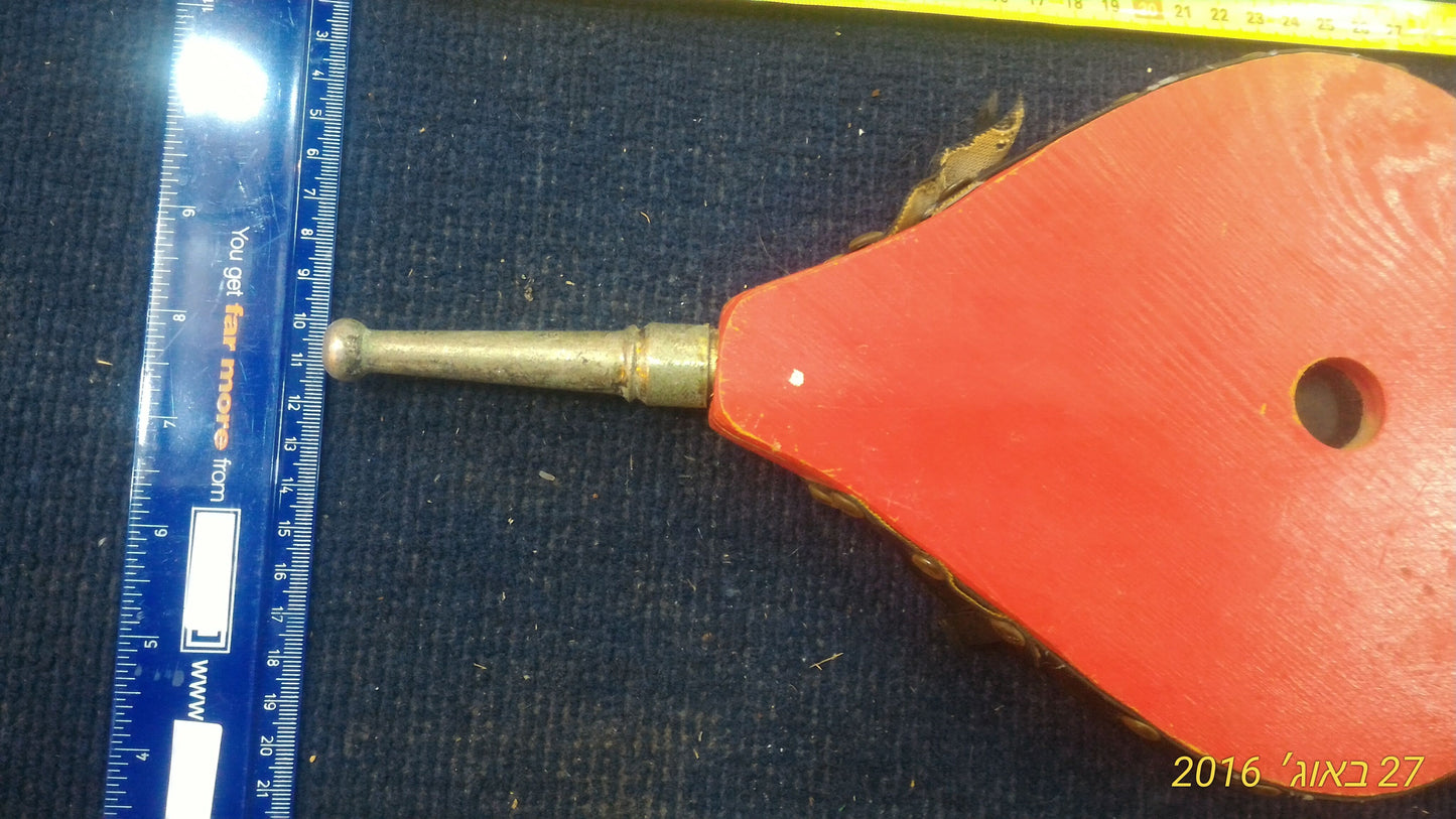Old Manual air blower [OTH10112]