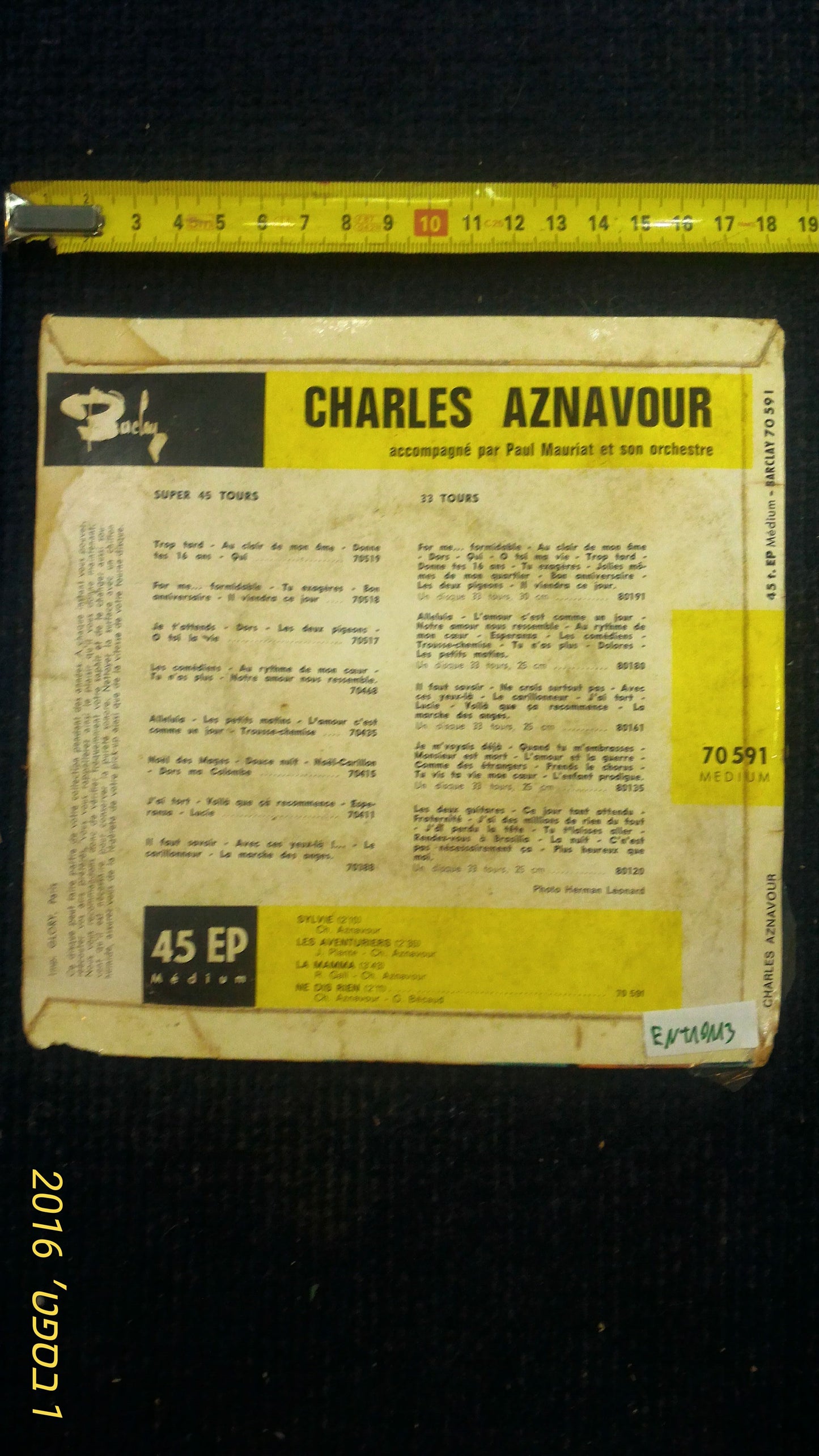 Aznavour Charles record [ENT10113]
