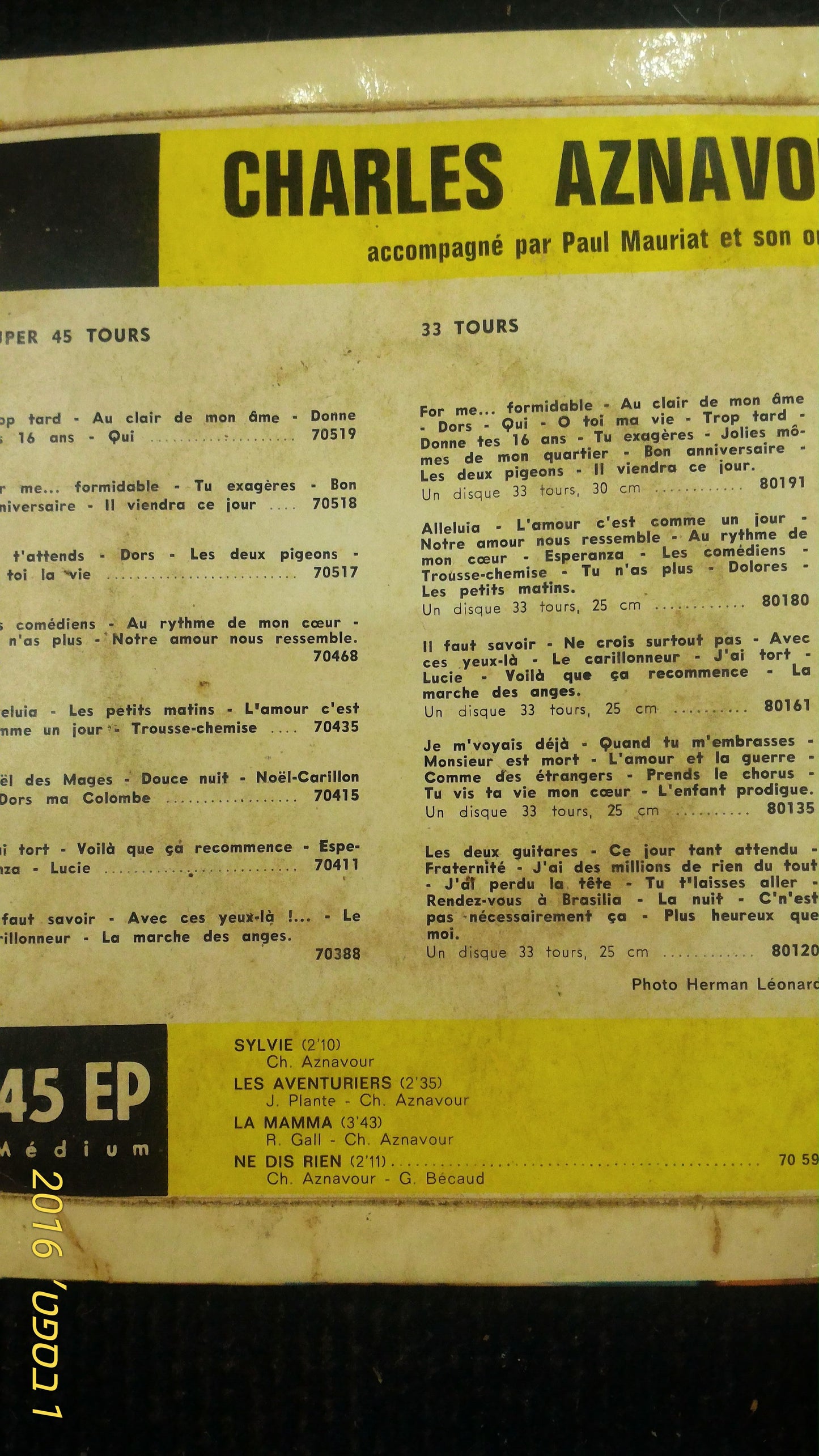 Aznavour Charles record [ENT10113]