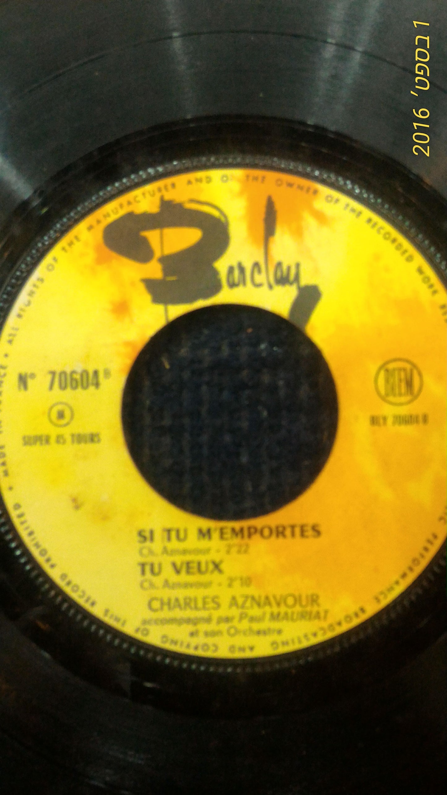 Aznavour Charles record [ENT10113]