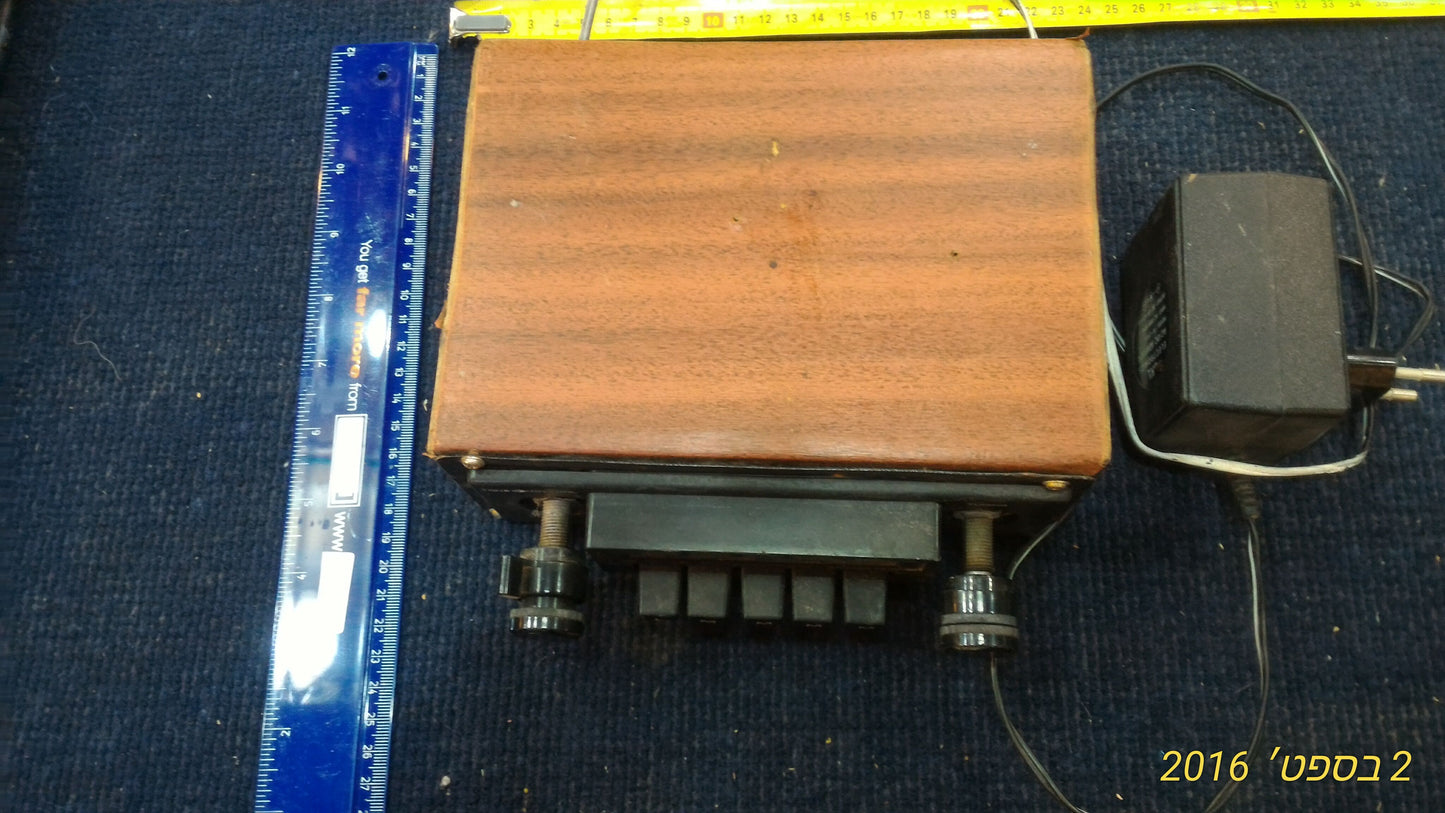 Vintage Car radio [INS10131]